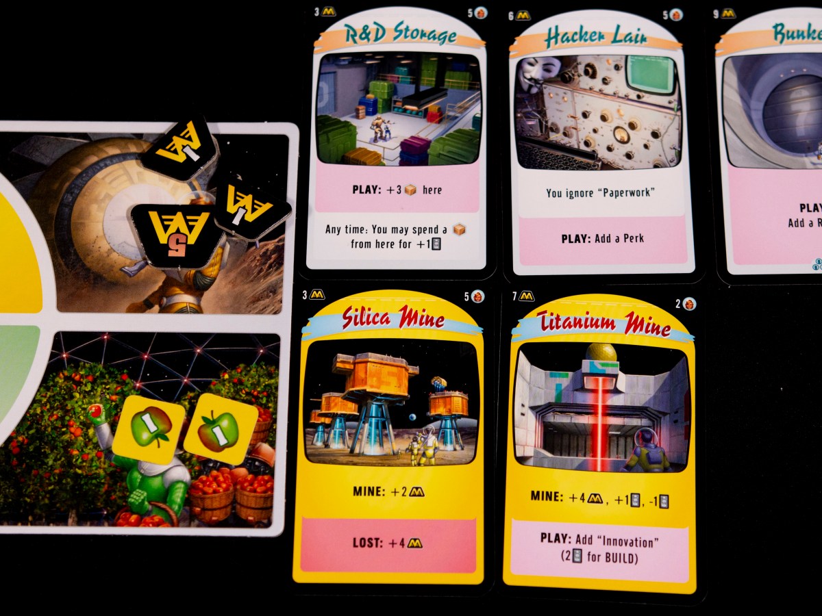 Moon colony bloodbath in about 3 minutes